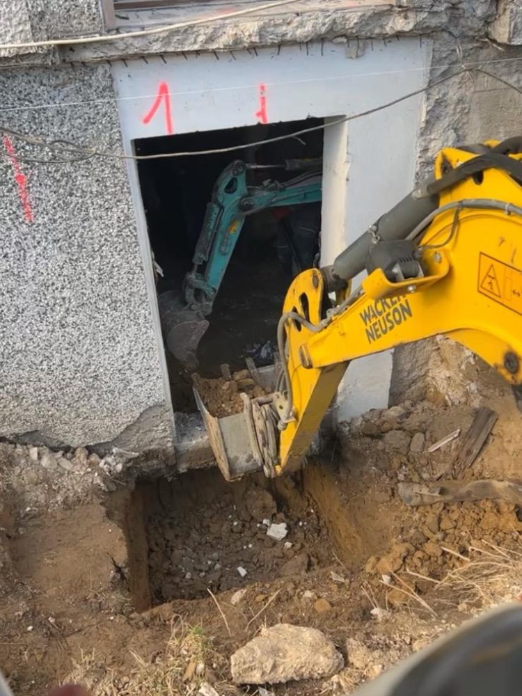 Koparki Dubiecko, Wynajem Koparek